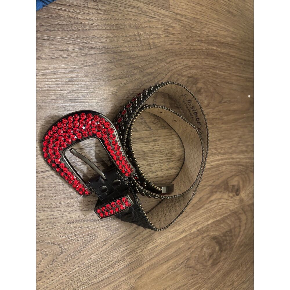 Black and Red B.B Simon Belt